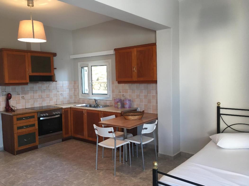 L'S Apartments Mavrovoúnion المظهر الخارجي الصورة